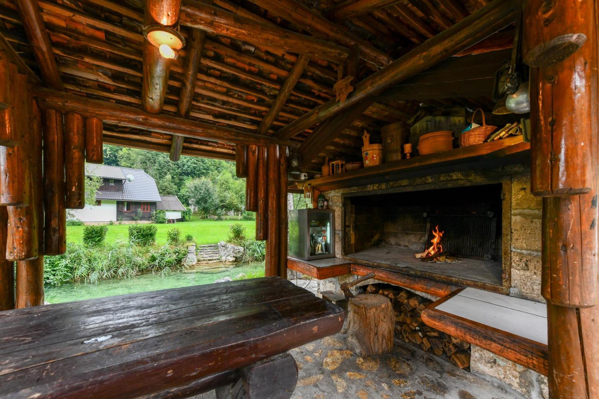 Guest House Martin Korana Екстериор снимка